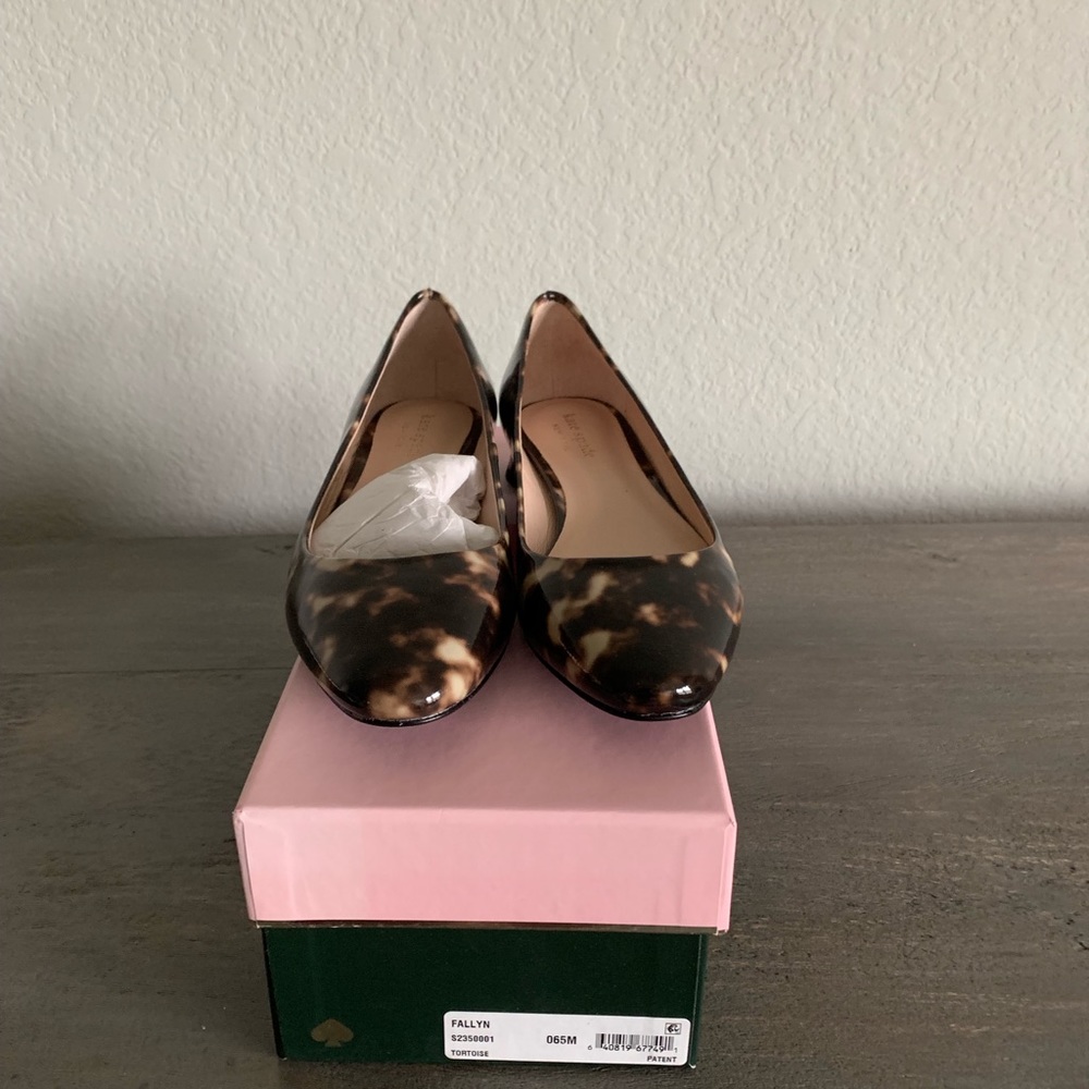 🔥🔥Kate Spade Fallyn Patent tortoise flats